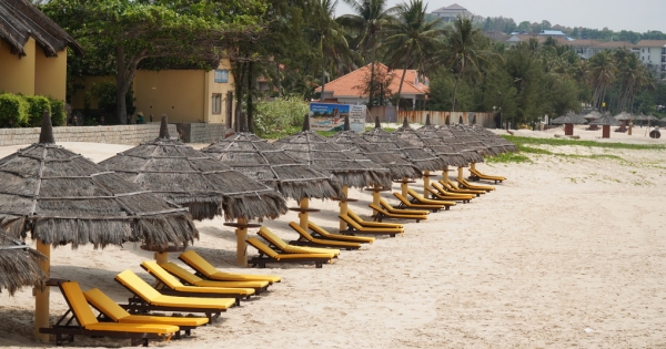 Phan Thiết ngừng đón du khách đến từ Hà Nội và TP. Hồ Chí Minh