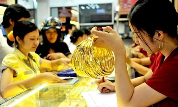 Giá vàng còn tăng giảm kịch tính: Cuộc chơi nhiều rủi ro