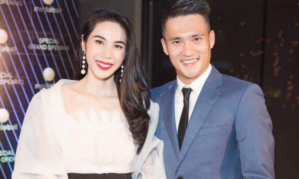 Phòng giao dịch Vietcombank sẽ là 'sân khấu' livestream sao kê của Công Vinh Thủy Tiên