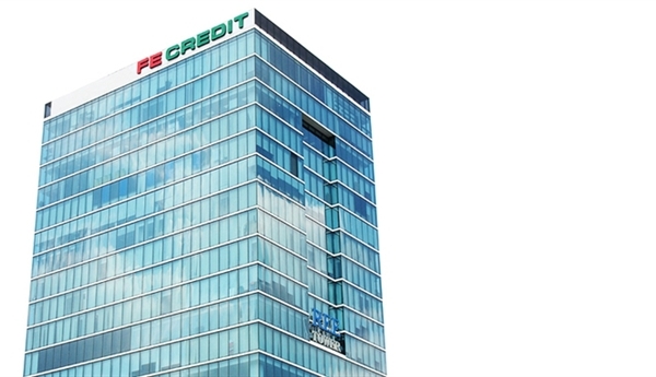 Ngân hàng lãi lớn từ cho vay tiêu dùng: Có bất thường?