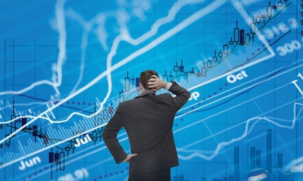 Nhận định phiên giao dịch ngày 22/11: Rủi ro điều chỉnh đang tăng dần