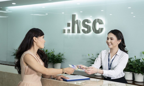 Chào bán giá cao, gần 90% quyền mua cổ phiếu HCM do HFIC đấu giá 'ế hàng'