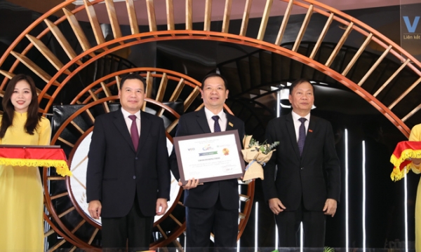Tập đoàn Hưng Thịnh vinh dự vào Top 10 doanh nghiệp bền vững tại Việt Nam 2020
