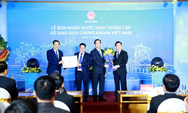 Chính thức ra mắt Sở Giao dịch Chứng khoán Việt Nam
