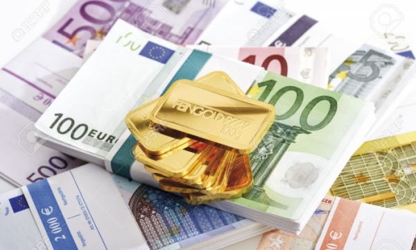 Giá vàng hôm nay 5/1/2022 ngược dòng, tăng nhẹ