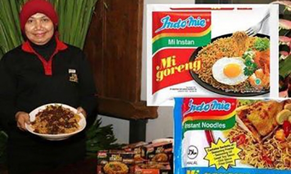 'Mẹ đẻ' của mì Indomie qua đời ở tuổi 59 khiến các tín đồ ẩm thực vô cùng tiếc nuối