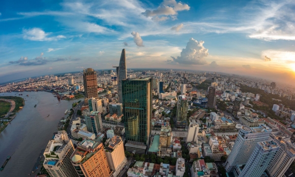 Trái phiếu doanh nghiệp bùng nổ, vì sao đây là kênh huy động vốn được doanh nghiệp niêm yết ưa chuộng hơn so với phát hành cổ phần?