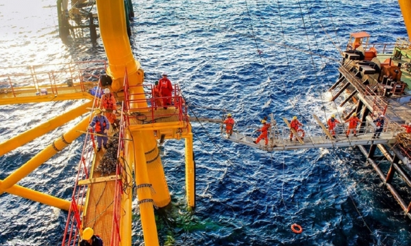 Thu ngân sách nhà nước từ dầu thô của ngành Thuế tăng mạnh, đạt gần 15 ngàn tỷ đồng