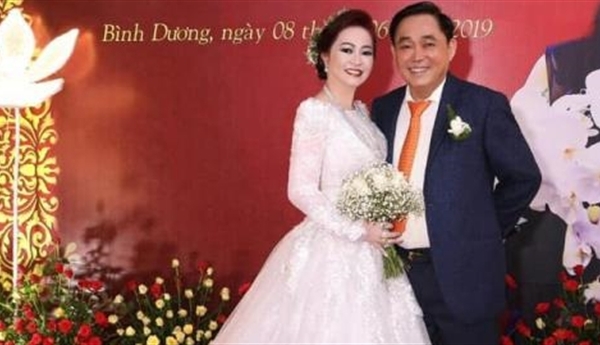 Ông Dũng 'lò vôi' treo thưởng 20 tỷ, khẳng định tin vợ