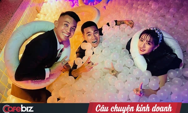 Minh 'Nhựa' lý giải chuyện vay ngân hàng để mua siêu xe: Tôi chơi với nhiều bạn làm ngân hàng, họ nói tháng này tụt doanh thu quá, nhờ tôi vay!