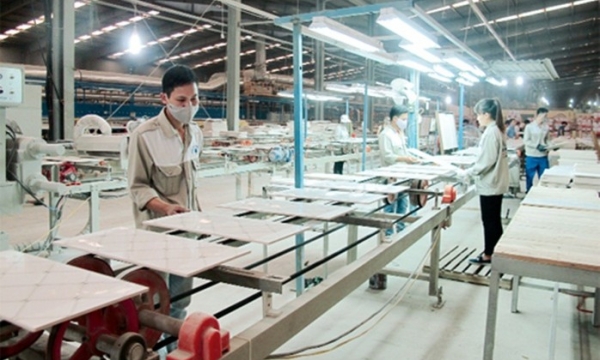 CMC: Lợi nhuận èo uột, dòng tiền âm nhưng vẫn 'miệt mài' phát hành trái phiếu