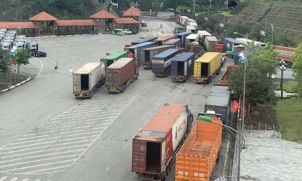 Buôn bán tiểu ngạch với Trung Quốc nên chuyển sang xuất khẩu chính ngạch