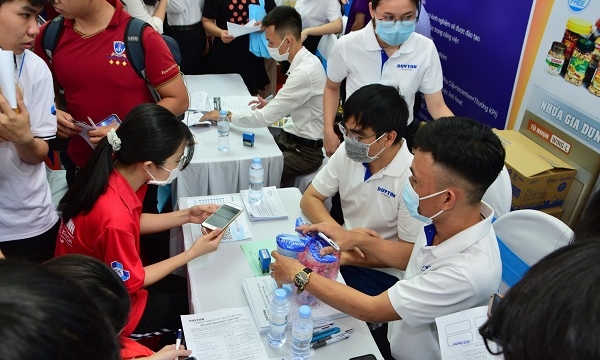 Nhiều ngành giảm tới 70% nhu cầu tuyển dụng lao động trong quý III/2021