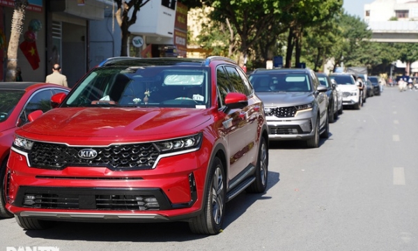 Đề xuất giảm tiếp thuế, phí trước bạ ô tô sản xuất trong nước