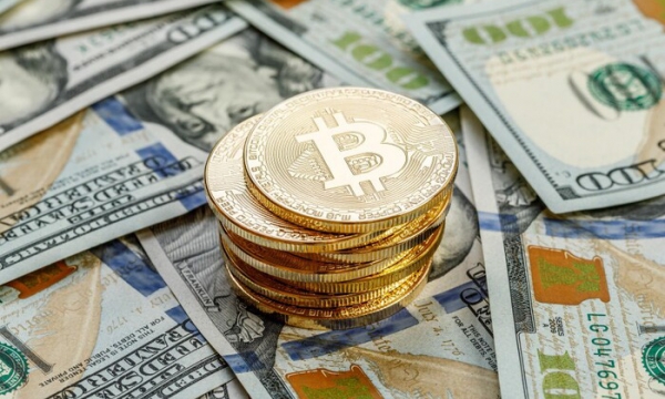 Năm 2020: USD mất 7% xuống thấp nhất hơn 2 năm, Bitcoin tăng 300% lên cao kỷ lục gần 29.000 USD