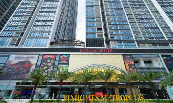 Vinhomes vượt Vingroup, trở thành doanh nghiệp vốn hóa lớn thứ 2 trên sàn chứng khoán