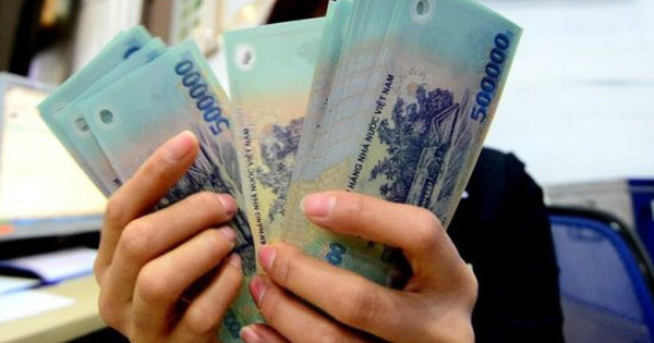 Loạt ngân hàng vừa tăng mạnh lãi suất huy động