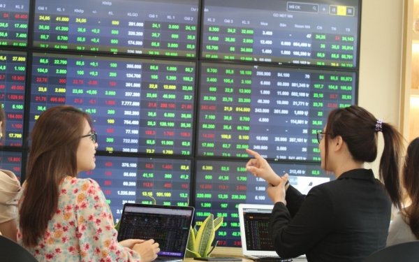 Chứng khoán tuần mới (từ 14 đến 18/7): Chỉnh nhẹ rồi 'bay' tiếp?