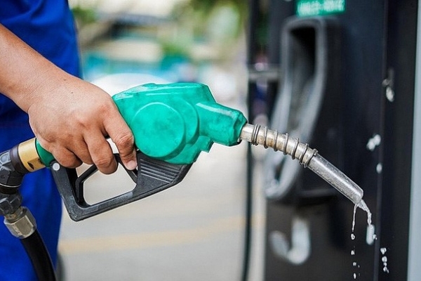 Đề xuất giảm thuế Bảo vệ môi trường đối với xăng, dầu: Dự kiến giảm thu khoảng 1.400 tỷ đồng/tháng