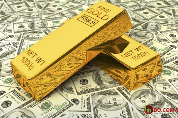 Fed vừa phát tín hiệu, vàng lập tức tăng giá, đồng đô la Mỹ giảm giá