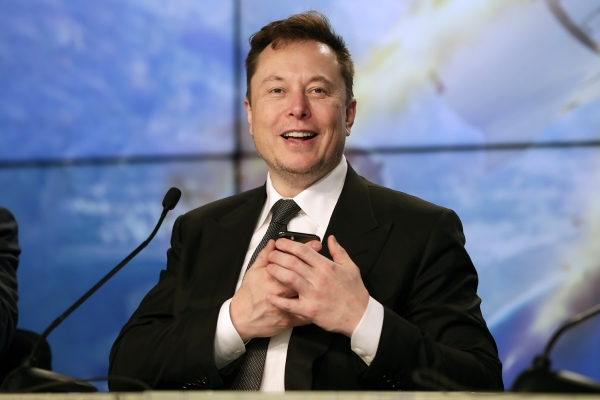 Tỷ phú Elon Musk quay trở lại vị trí người giàu nhất thế giới
