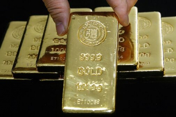 Nhiều chuyên gia dự đoán giá vàng tăng, nhưng khó vượt mốc 2.000 USD/ounce