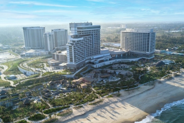 Gia tộc tỷ phú Hong Kong vừa thâu tóm resort casino lớn nhất Việt Nam