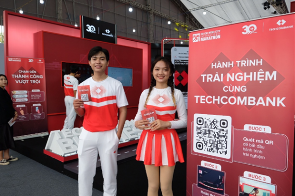 Techcombank tiếp tục “chơi lớn” đầu tư cho runner tham gia giải marathon tại Hồ Chí Minh lần 6