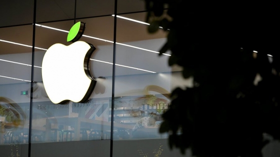 Apple là công ty đầu tiên trên thế giới đạt giá trị thương hiệu 1 nghìn tỷ USD