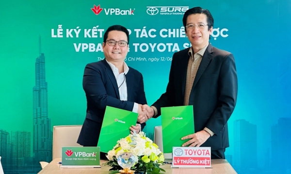 VPBank và Toyoto Sure hợp tác gia tăng đặc quyền cho khách hàng vay mua xe ô tô