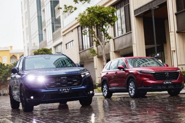 Honda Việt Nam triệu hồi gần 3.000 xe CR-V hybrid do lỗi bơm nhiên liệu