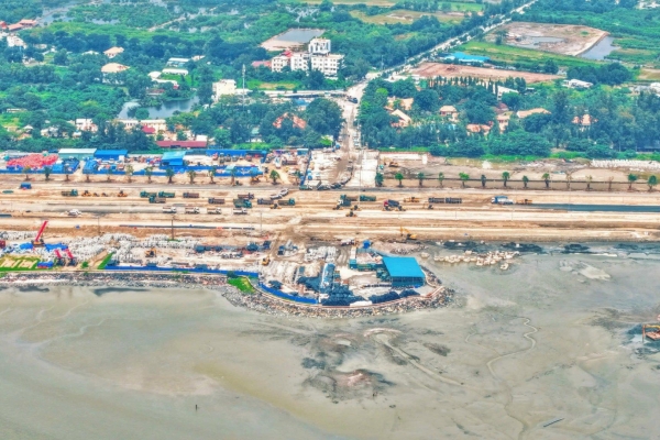 Vinhomes Cần Giờ sử dụng công nghệ san lấp lấn biển bền vững hàng đầu thế giới