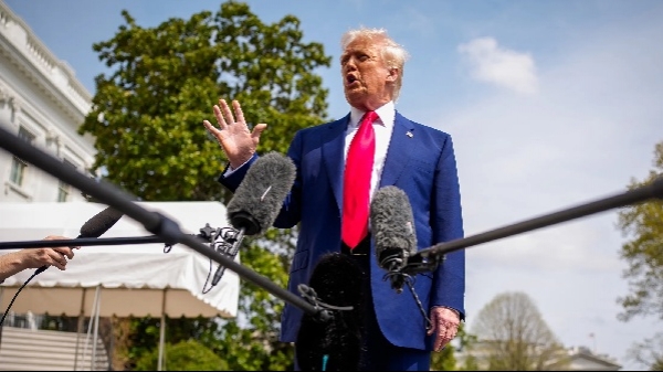 Ông Trump muốn xóa sổ Văn phòng Năng lượng Sạch