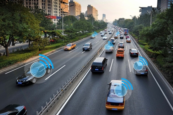 Tích hợp công nghệ tự động hóa vào phương tiện giao thông xanh