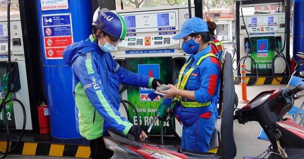 Giá xăng tăng sau 2 lần giảm liên tiếp