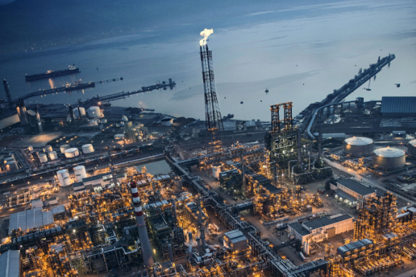 Big Oil giảm mua lại khi giá dầu lao dốc