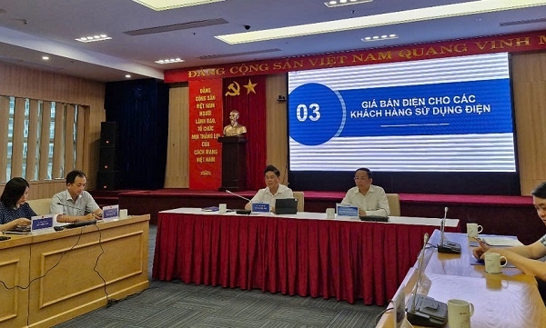 EVN điều chỉnh tăng giá điện thêm 4,8%
