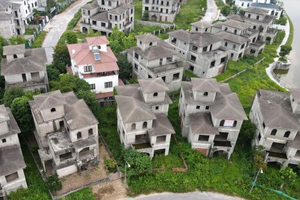 Điểm tin xây dựng - bất động sản tuần qua: Cần nghiên cứu đánh thuế đất hoang, dự án chậm triển khai