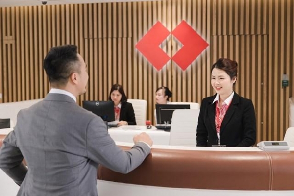 Techcombank tiếp tục dẫn dắt ngành ngân hàng với nhiều top 1 toàn ngành