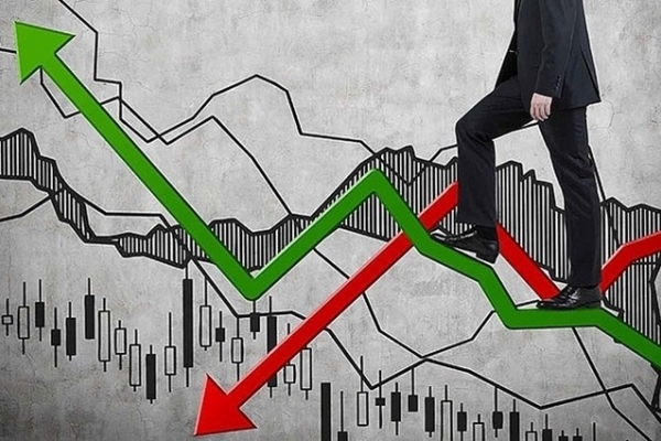 Nhận định phiên giao dịch ngày 5/6: Tích lũy quanh đỉnh cũ, VN Index hướng tới vùng 1.360 điểm?