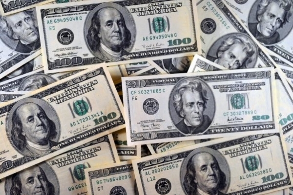 Điểm tin ngân hàng ngày 17/6: Tỷ giá USD tăng nhẹ trong nước, “chợ đen” tiếp tục đi lên