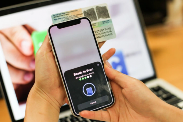Điểm tin ngân hàng ngày 19/7: Xóa sổ tài khoản ngân hàng chưa xác thực sinh trắc học