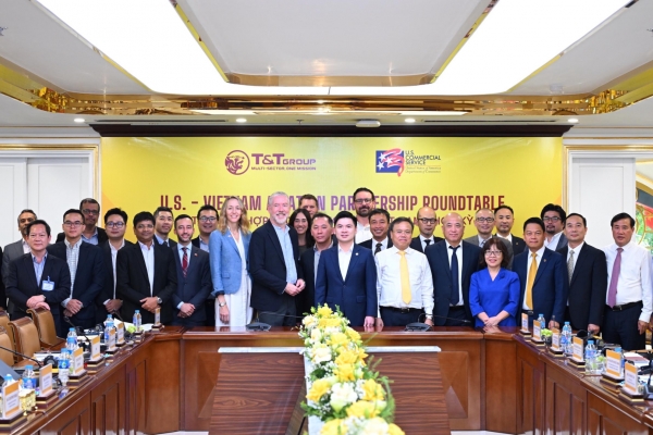 Nhiều ông lớn Hoa Kỳ muốn hợp tác với T&T Group để phát triển công nghiệp hàng không tại Việt Nam