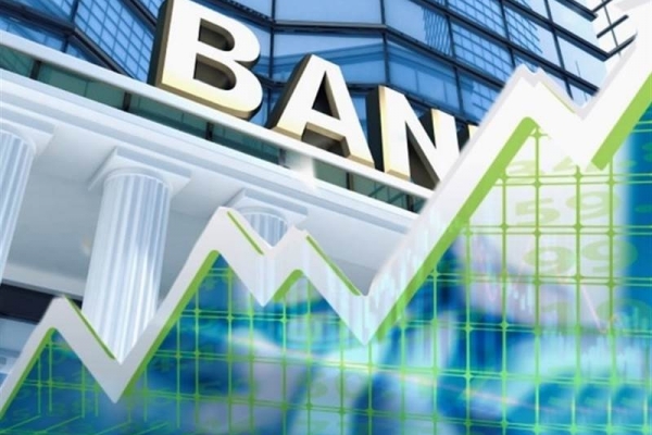Thị trường chứng khoán ngày 01/10: VN Index tăng nhẹ, ngân hàng trở lại vai trò dẫn dắt