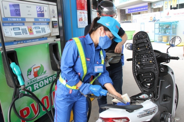 VPI dự báo giá xăng giảm 1,3 - 1,5% trong kỳ điều hành ngày 23/10/2025