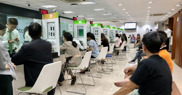 Ngành ngân hàng cơ cấu nợ, giảm lãi, mở gói tín dụng ưu đãi hỗ trợ vùng lũ