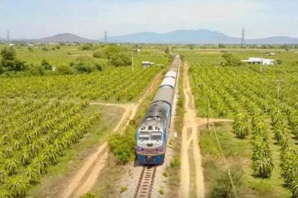 Điểm tin xây dựng - bất động sản ngày 3/12: Lâm Đồng sẽ khởi công khu tái định cư phục vụ đường sắt cao tốc