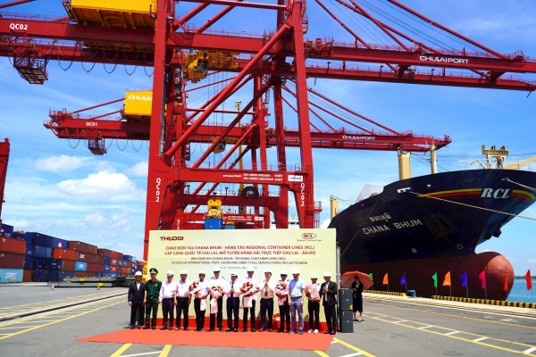 Chưa đầy 4 tháng, công ty logistics của tỷ phú Trần Bá Dương chính thức hoàn thành tuyến hàng hải...