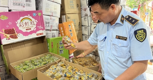 Hà Nội: Phát hiện và bắt giữ hơn 5.100 bánh trung thu không hóa đơn