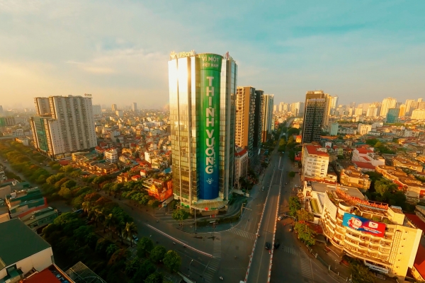 In tên hơn 10.000 cán bộ nhân viên lên tòa nhà, VPBank nhận kỷ lục Việt Nam